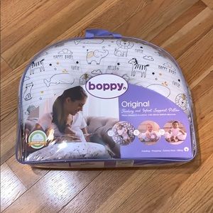 Boppy pillow